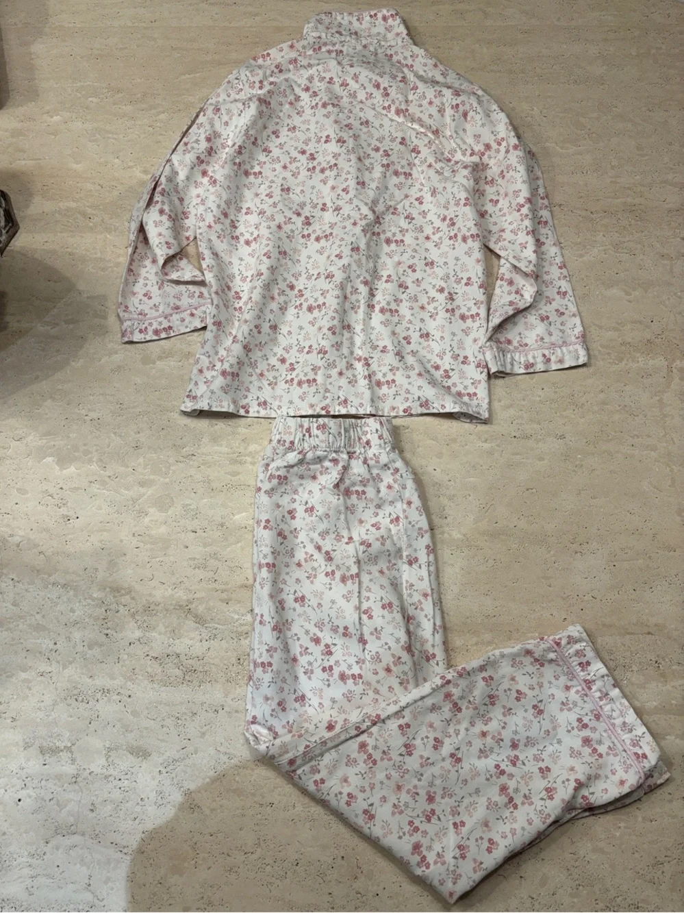 Petite Plume White Pajama Set with Pink Floral Print